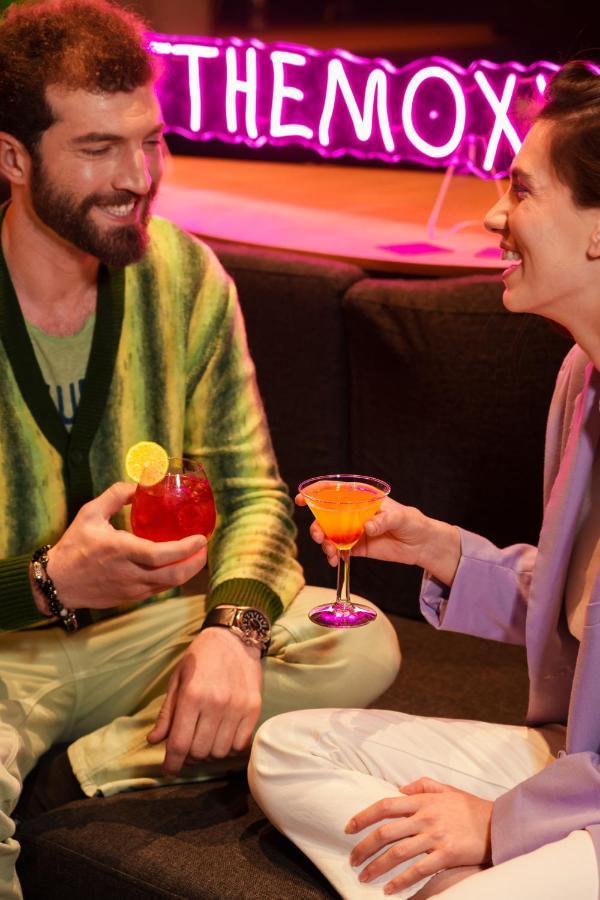 Hotel Moxy 4*