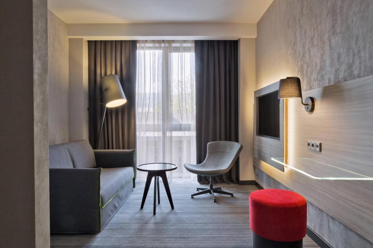 Hotel Moxy 4*