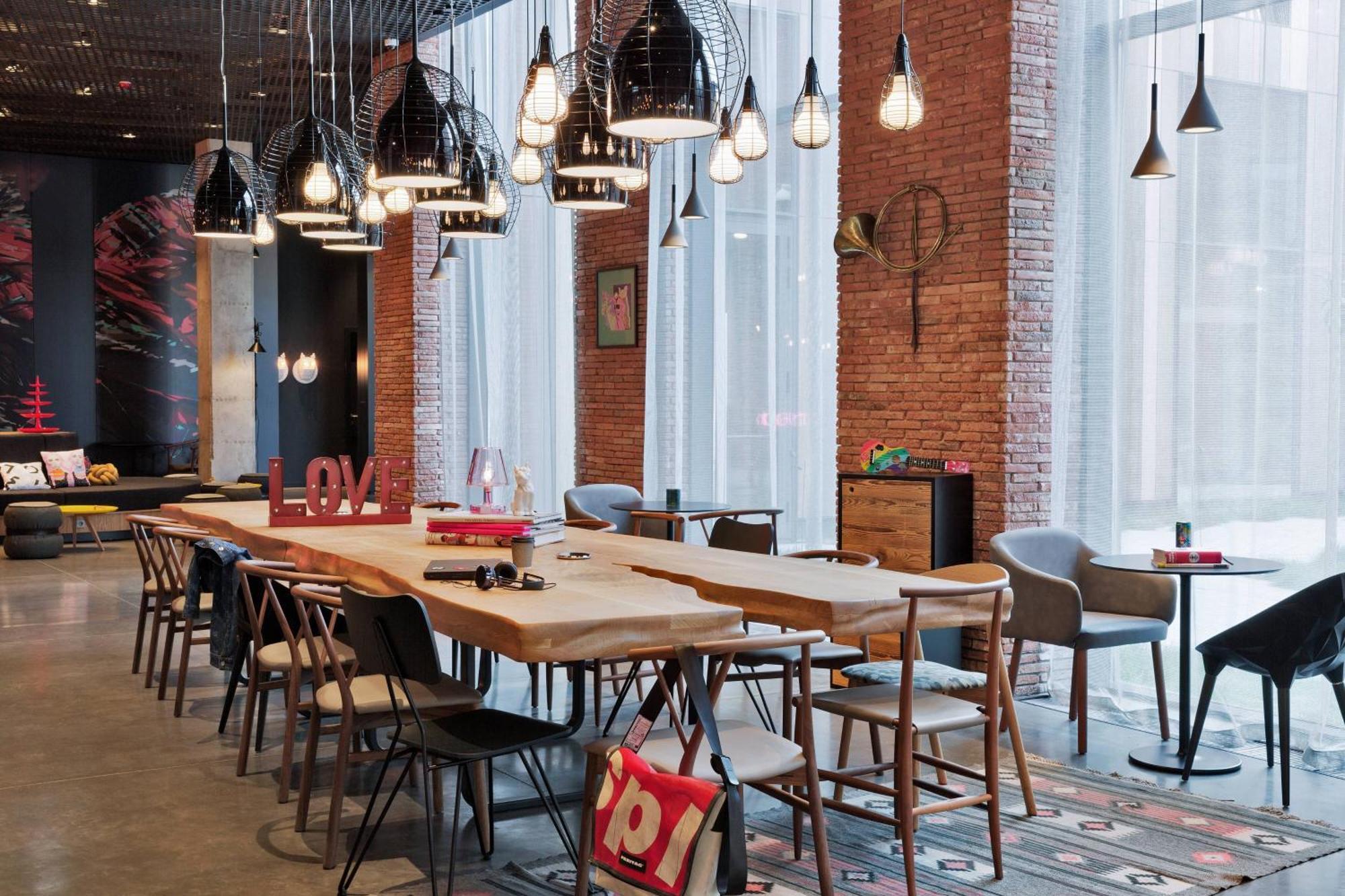 Hotel Moxy Tbilisi